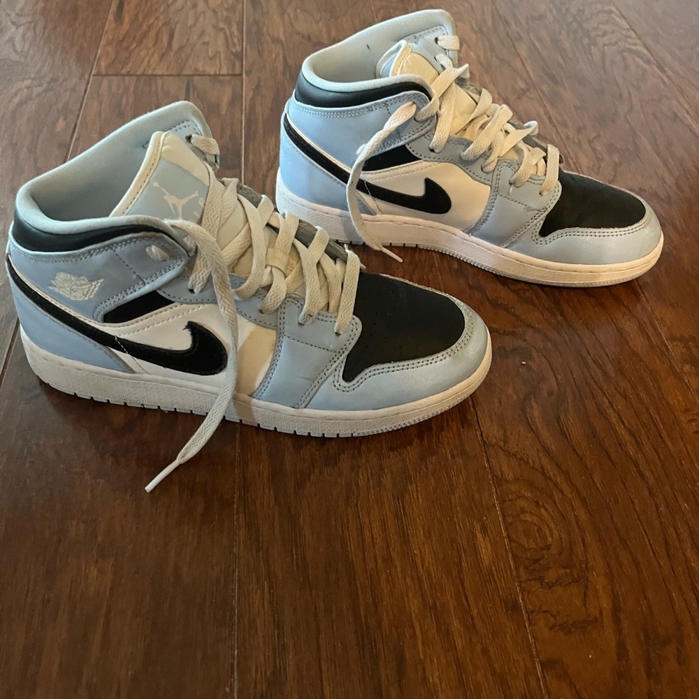 Jordan Kids High-Top Sneakers - Black and Gray